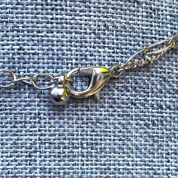 NWT New Urban Outfitters OU Silver/Green Double Layer Evil Eye Pendant Necklace - Picture 7 of 7